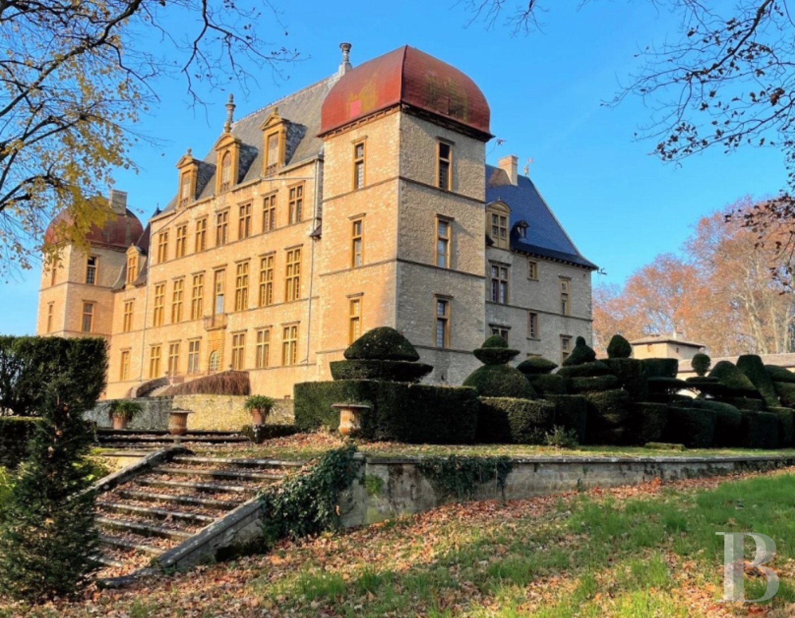 Schloss zum Kauf 9.600.000 € 15 Zimmer 1.200 m²<br/>Wohnfläche 390.000 m²<br/>Grundstück Villefranche-sur-Saône 69400