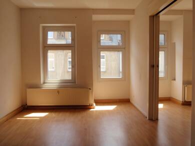 Wohnung zur Miete 600 € 3 Zimmer 100 m² 2. Geschoss frei ab 01.07.2025 Jägerstr. 75 Alt-Hamborn Duisburg 47166