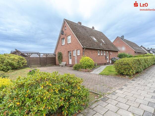 Einfamilienhaus zum Kauf 179.000 € 7 Zimmer 129,3 m² 836 m² Grundstück Büppel Varel 26316
