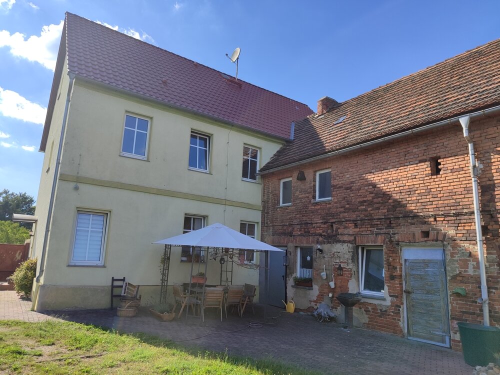 Mehrfamilienhaus zum Kauf 200.000 € 8 Zimmer 200 m²<br/>Wohnfläche 792 m²<br/>Grundstück Weinbergstraße 14 Prettin Prettin 06922