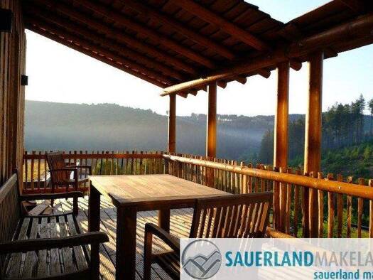 Haus zum Kauf 242.500 € 3 Zimmer 34 m² 114 m² Grundstück Niedersfeld Winterberg 59955