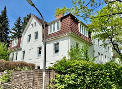 Mehrfamilienhaus zum Kauf als Kapitalanlage geeignet 2.300.000 € 755 m² 1.282 m² Grundstück Fuhlsbüttel Hamburg 22335