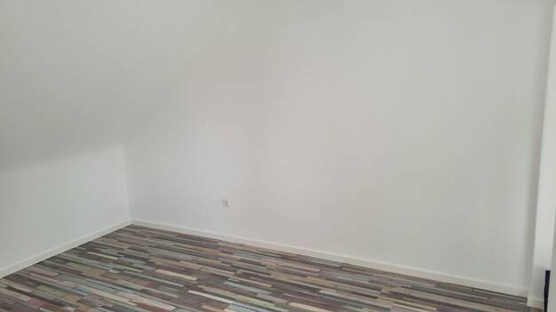 Wohnung zur Miete 400 € 1 Zimmer 26,5 m² Dachgeschoss, 2. Geschoss Ludwigshafen am Rhein 67067