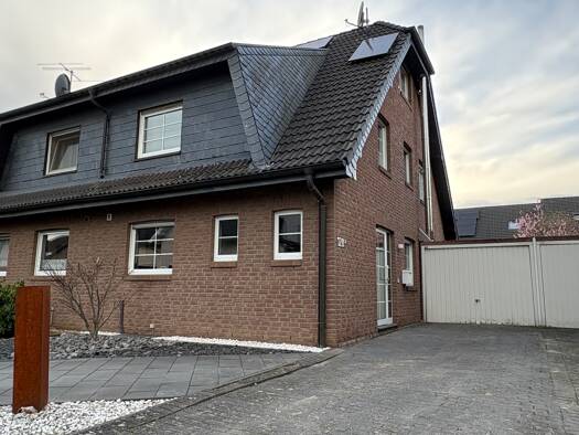 Doppelhaushälfte zum Kauf provisionsfrei 499.000 € 6 Zimmer 135 m² 269 m² Grundstück Frankenring 128 a Erkelenz 41812