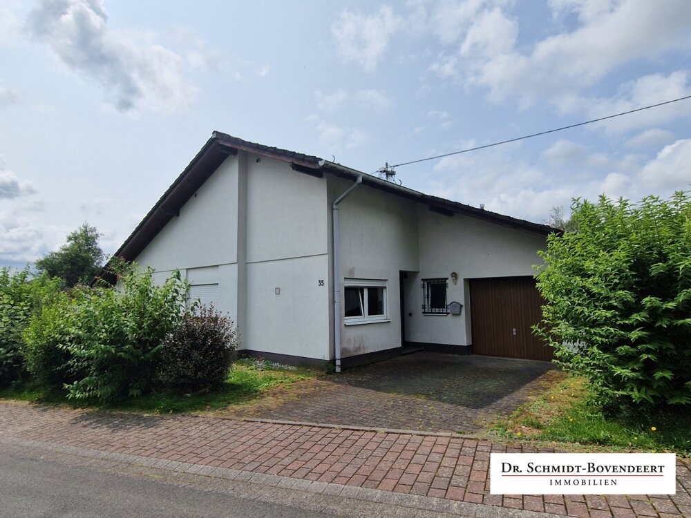 Bungalow zum Kauf 225.000 € 4 Zimmer 117 m²<br/>Wohnfläche 642 m²<br/>Grundstück Rennerod Rennerod 56477