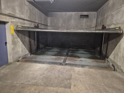 Tiefgarage zur Miete provisionsfrei 100 € 10 m² Maxfeld Weiterer Innenstadtgürtel West / Nord / Ost 90409