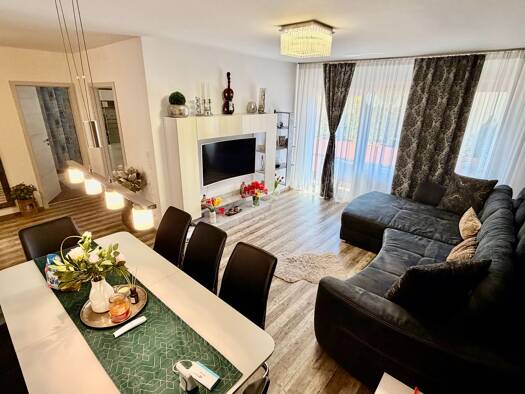 Wohnung zum Kauf 268.000 € 4,5 Zimmer 91 m² Geschoss 2/4 frei ab sofort Villingen Villingen-Schwenningen 78052