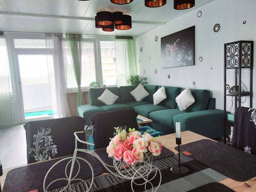 Wohnung zur Miete 2.600 € 4 Zimmer 137 m² Büchenbach Erlangen 91056