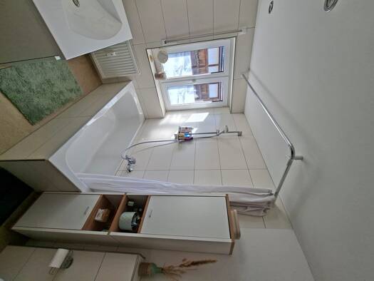 Wohnung zur Miete 800 € 4 Zimmer 90 m² Geschoss 1/3 frei ab 01.08.2026 Wertach 87497