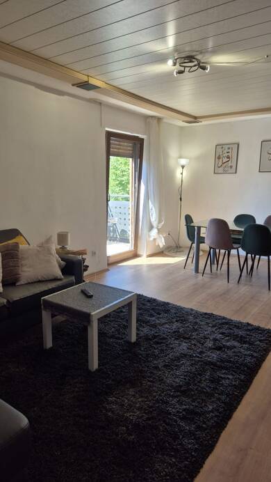 Wohnung zur Miete 880 € 4 Zimmer 97 m² 1. Geschoss Röttenbach 91341
