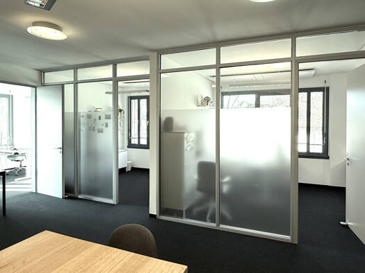 Bürofläche zur Miete 13,97 € 6 Zimmer 238,4 m² Bürofläche Stühlinger Freiburg 79106