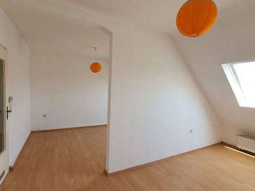 Wohnung zur Miete 350 € 2 Zimmer 30 m² 4. Geschoss frei ab sofort Friesenheim/Nord Ludwigshafen am Rhein 67063