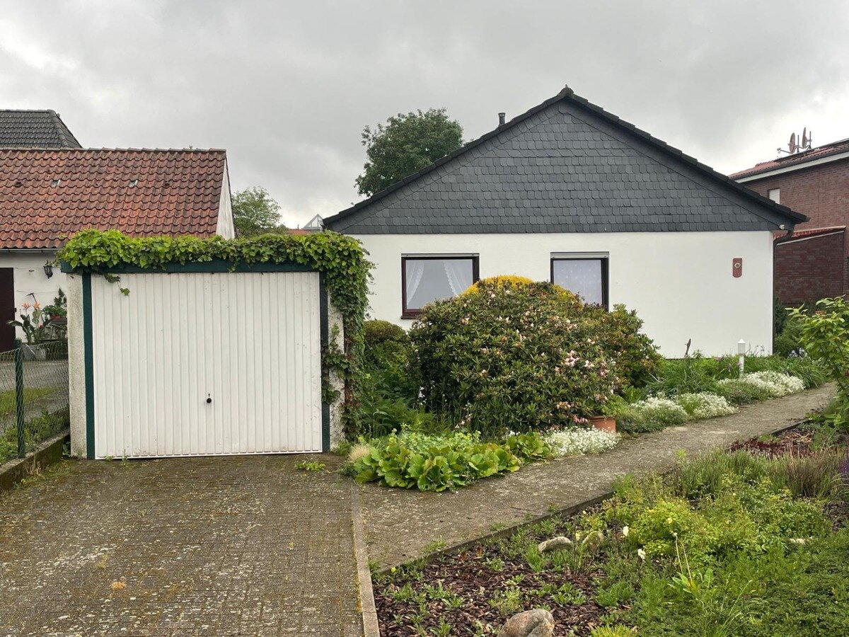 Bungalow zum Kauf 299.000 € 3 Zimmer 87 m²<br/>Wohnfläche 695 m²<br/>Grundstück Kirchhorst Isernhagen 30916