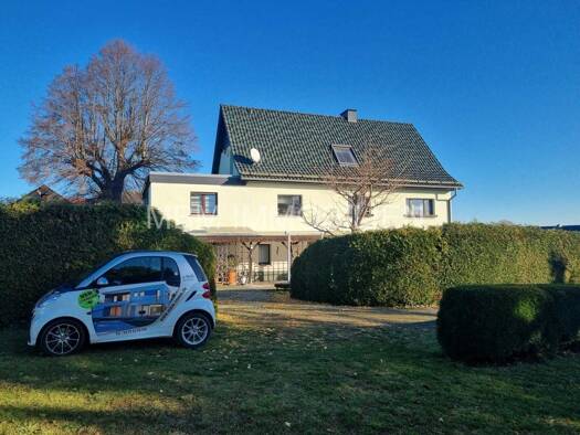 Einfamilienhaus zum Kauf provisionsfrei 389.600 € 9 Zimmer 157 m² 1.600 m² Grundstück Neukirch 01936