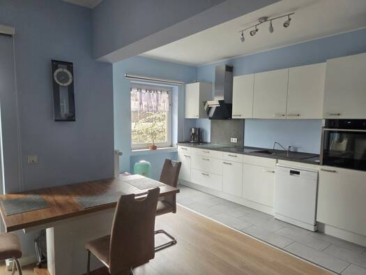 Wohnung zur Miete 840 € 2 Zimmer 64,4 m² Geschoss 2/5 frei ab 15.05.2026 Roßstraße 148 Golzheim Düsseldorf 40476