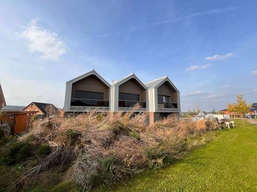 Reihenhaus zur Miete 1.450 € 3 Zimmer 106 m² frei ab 01.03.2026 Bernsteinstraße Rodenberg 31552