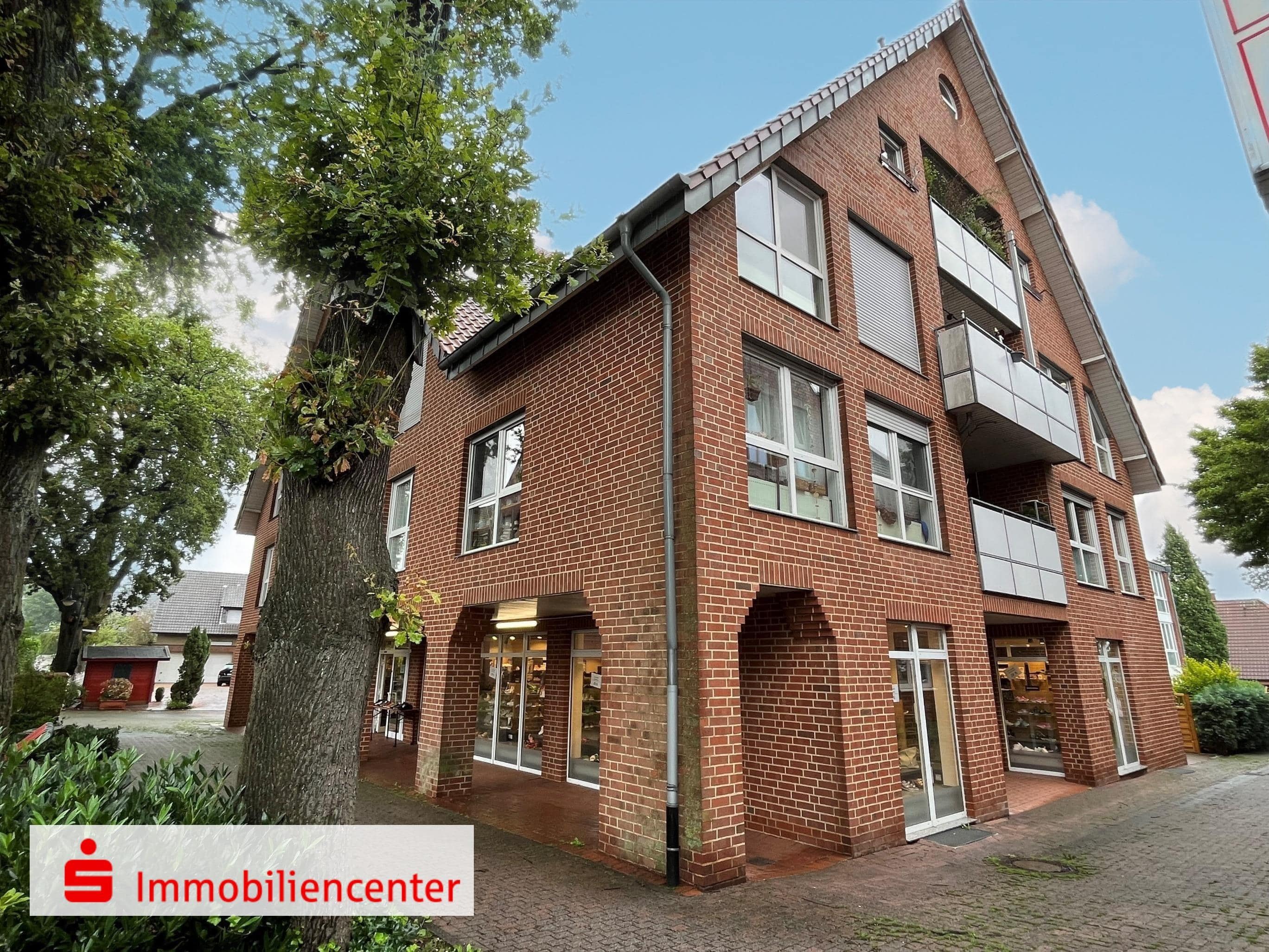 Mehrfamilienhaus zum Kauf nur mit Wohnberechtigungsschein 2.300.000 € 54 Zimmer 1.540,5 m²<br/>Wohnfläche 1.261 m²<br/>Grundstück Groß Reken Reken 48734