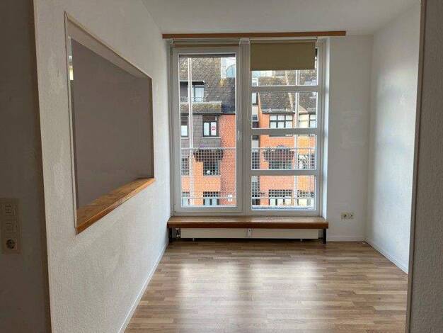 Wohnung zur Miete 709 € 4 Zimmer 91,5 m² 2. Geschoss frei ab 07.02.2026 Zur Vegesacker Fähre 41 Vegesack Bremen 28757