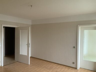 Wohnung zur Miete 969 € 4 Zimmer 90,8 m² 2. Geschoss frei ab 31.01.2025 Wilhelm-Leuschner-Straße 9 Baumberg - Mitte Monheim 40789