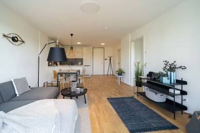 Penthouse zur Miete 882 € 2 Zimmer 54,9 m² 6. Geschoss frei ab 01.09.2025 Königswiesen - Nord Regensburg 93051