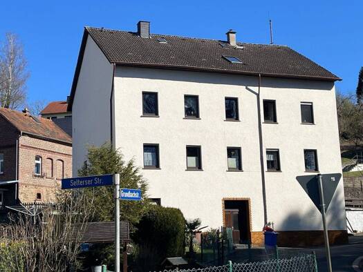 Doppelhaushälfte zum Kauf 178.000 € 5 Zimmer 184 m² Ahausen Weilburg 35781