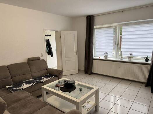 Wohnung zur Miete 400 € 1 Zimmer 40 m² frei ab sofort Burg (Dithmarschen) 25712