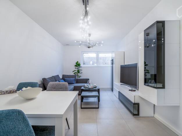 Wohnung zur Miete Wohnen auf Zeit 2.900 € 3 Zimmer 80 m² frei ab 01.07.2026 Hochheim Hochheim am Main 65239