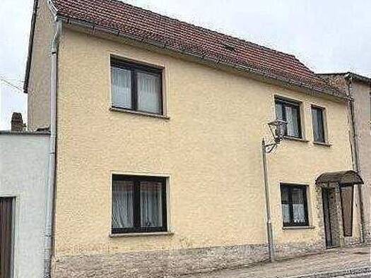 Einfamilienhaus zum Kauf 35.000 € 4,5 Zimmer 120 m² 144 m² Grundstück frei ab sofort Nebra Nebra (Unstrut) 06642
