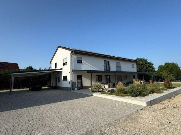 Doppelhaushälfte zur Miete 1.790 € 6 Zimmer 168 m² 411 m² Grundstück frei ab 01.08.2026 Neuburger Straße 21a Ehekirchen 86676