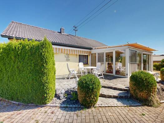 Einfamilienhaus zum Kauf provisionsfrei 349.000 € 4,5 Zimmer 134,7 m² 1.219 m² Grundstück Ablach Krauchenwies 72505