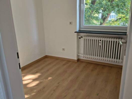 Wohnung zur Miete 500 € 2 Zimmer 40 m² 2. Geschoss frei ab sofort Rechenberg Östliche Außenstadt 90491