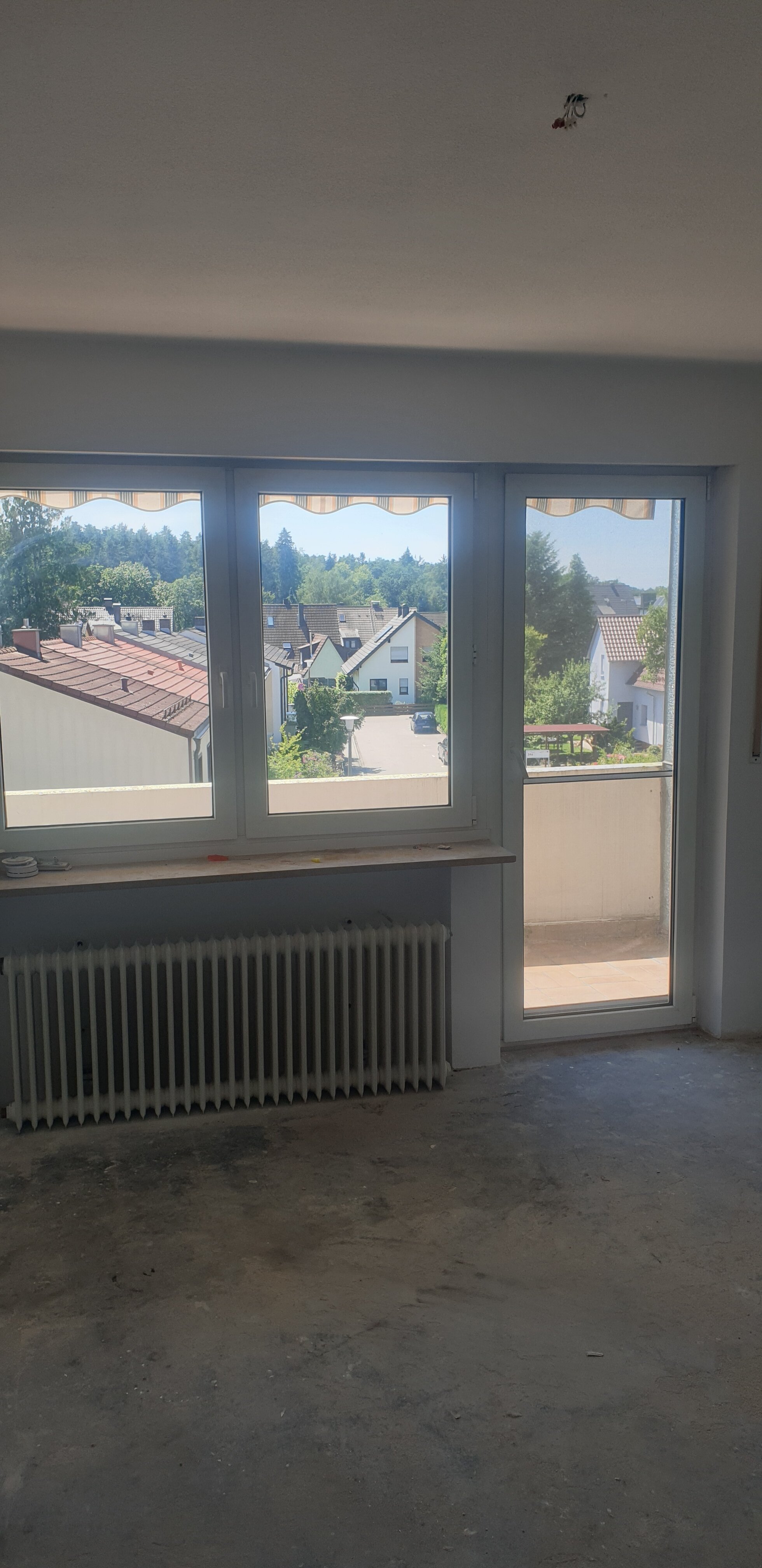 Wohnung zum Kauf provisionsfrei 256.000 € 3 Zimmer 78 m²<br/>Wohnfläche 3.<br/>Geschoss ab sofort<br/>Verfügbarkeit Ochenbruck Schwarzenbruck 90592