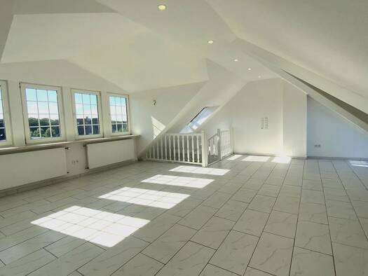 Maisonette zur Miete 800 € 3 Zimmer 85 m² frei ab 01.12.2026 Pelkum Pelkum 59077