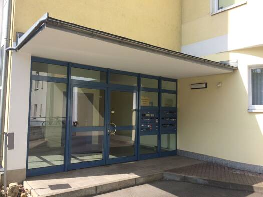 Wohnung zur Miete 640 € 2 Zimmer 71 m² frei ab sofort Leibnizstraße 4 Untermhaus Gera 07548