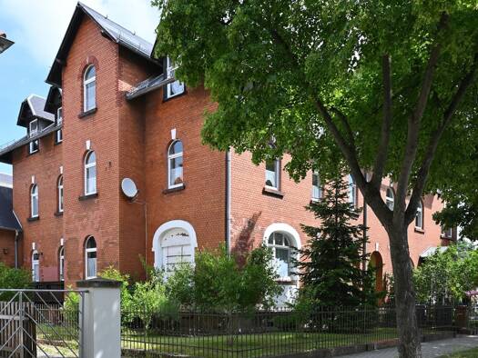 Mehrfamilienhaus zum Kauf als Kapitalanlage geeignet 240.000 € 13 Zimmer 314,6 m² 470 m² Grundstück Naumburg Naumburg/Saale 06618