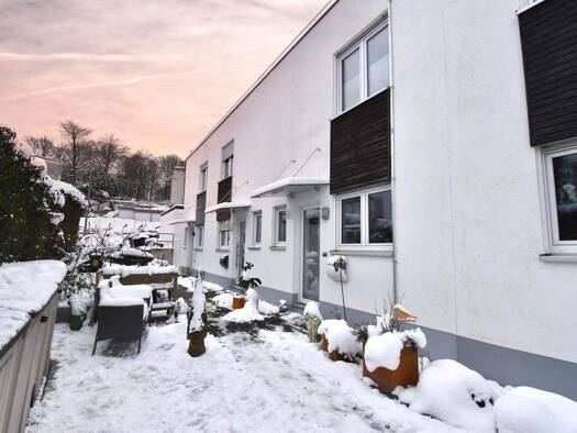 Reihenmittelhaus zum Kauf 395.000 € 4 Zimmer 89 m² 237,3 m² Grundstück frei ab 01.03.2026 Elberfeld Wuppertal 42117