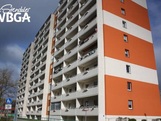 Wohnung zur Miete 596 € 2 Zimmer 76,4 m² 4. Geschoss Dr.-Kurt-Schumacher-Straße 15 B Stendal Stendal 39576
