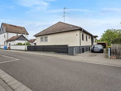 Einfamilienhaus zum Kauf 595.000 € 6 Zimmer 147 m² 453 m² Grundstück Friedberg Friedberg (Hessen) 61169