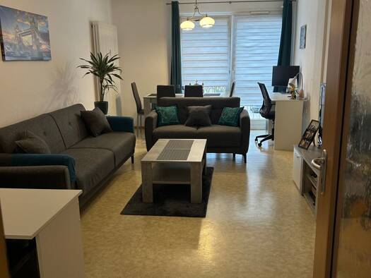 Wohnung zur Miete 462 € 2 Zimmer 60 m² Geschoss 2/3 frei ab 05.04.2026 Große Scharrnstraße 28 Frankfurt Frankfurt (Oder) 15230