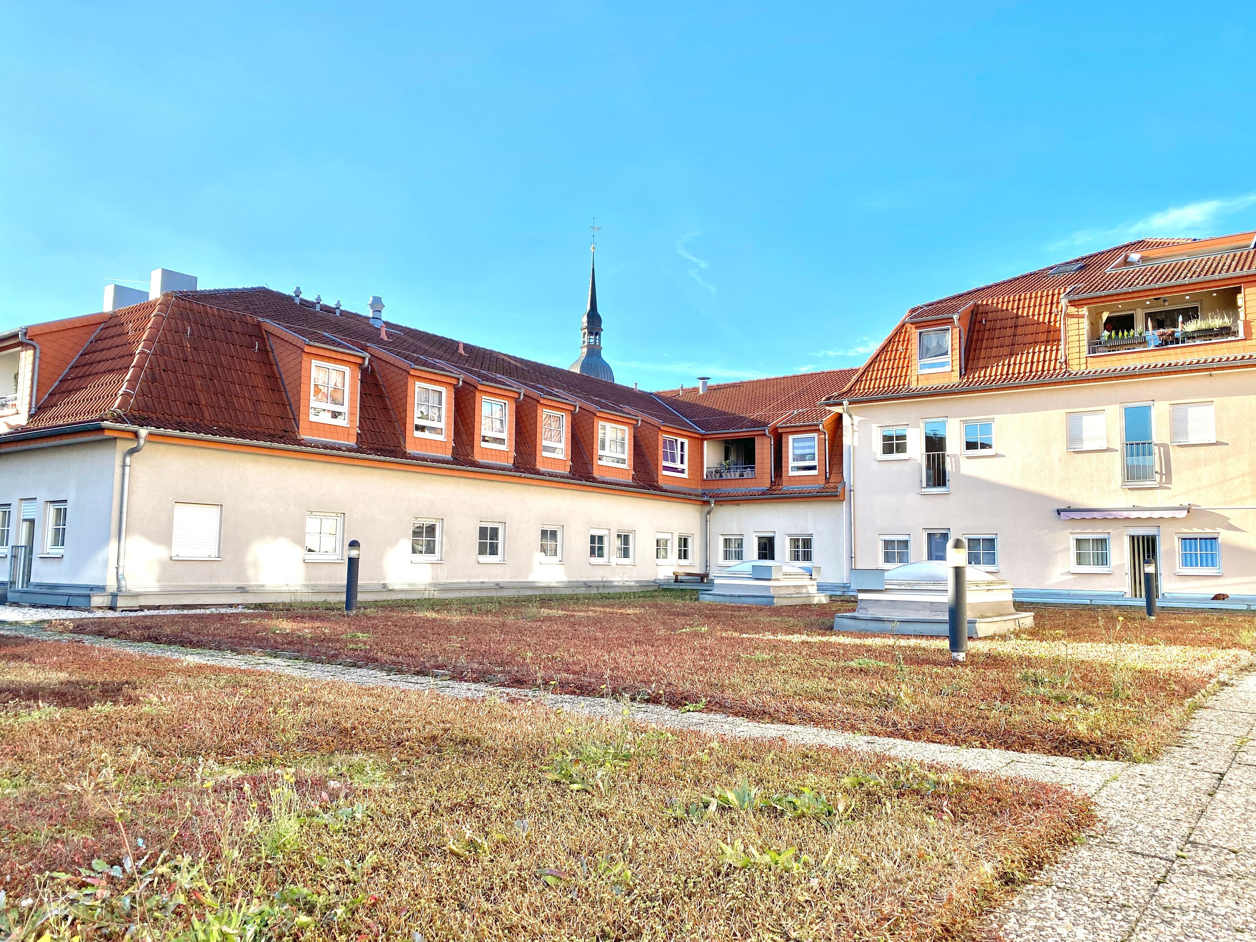 Wohn- und Geschäftshaus zum Kauf als Kapitalanlage geeignet 1.295.000 € 3.103 m²<br/>Fläche 2.852 m²<br/>Grundstück Markranstädt Markranstädt 04420