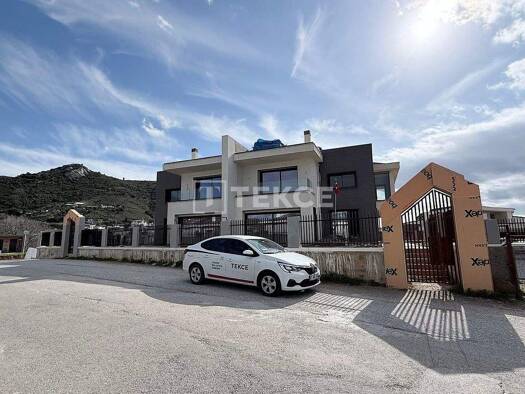 Doppelhaushälfte zum Kauf 1.305.000 € 8 Zimmer 440 m² 3 m² Grundstück Izmir 35310