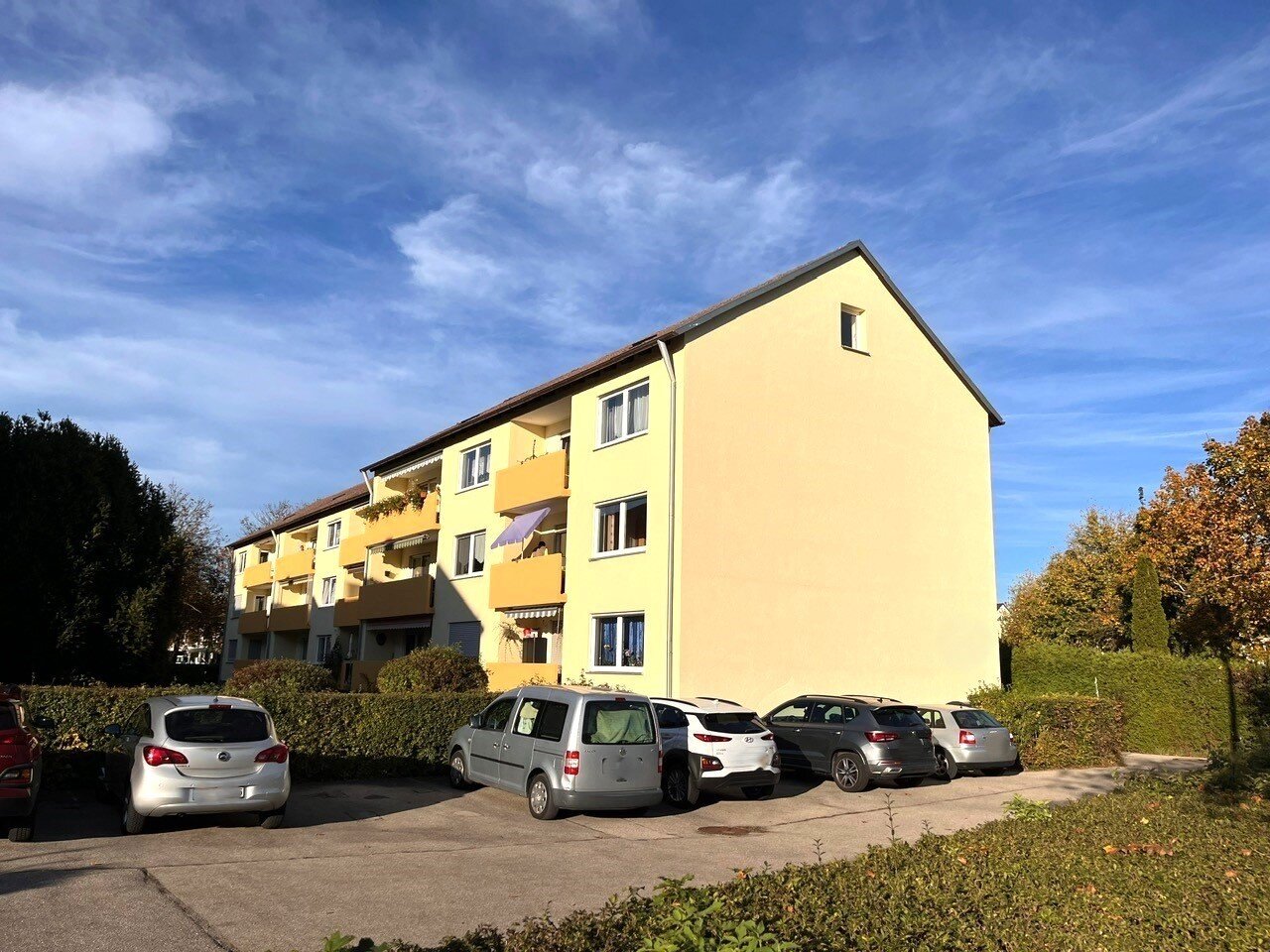 Wohnung zum Kauf 299.000 € 4 Zimmer 89,8 m²<br/>Wohnfläche 1.<br/>Geschoss Königsbrunn 86343