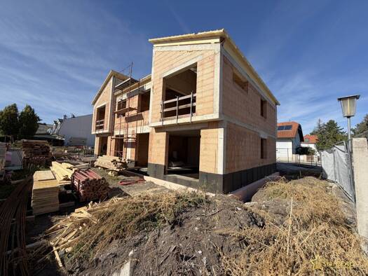 Haus zum Kauf - Erstbezug 699.000 € 5 Zimmer 126,8 m² 289 m² Grundstück Bad Vöslau 2540