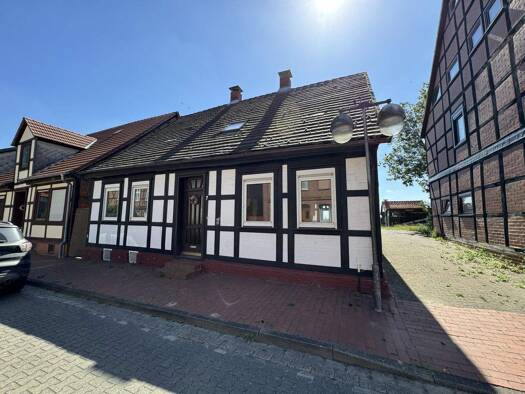 Einfamilienhaus zum Kauf 59.000 € 6 Zimmer 140 m² 314 m² Grundstück frei ab sofort Schnackenburg 29493