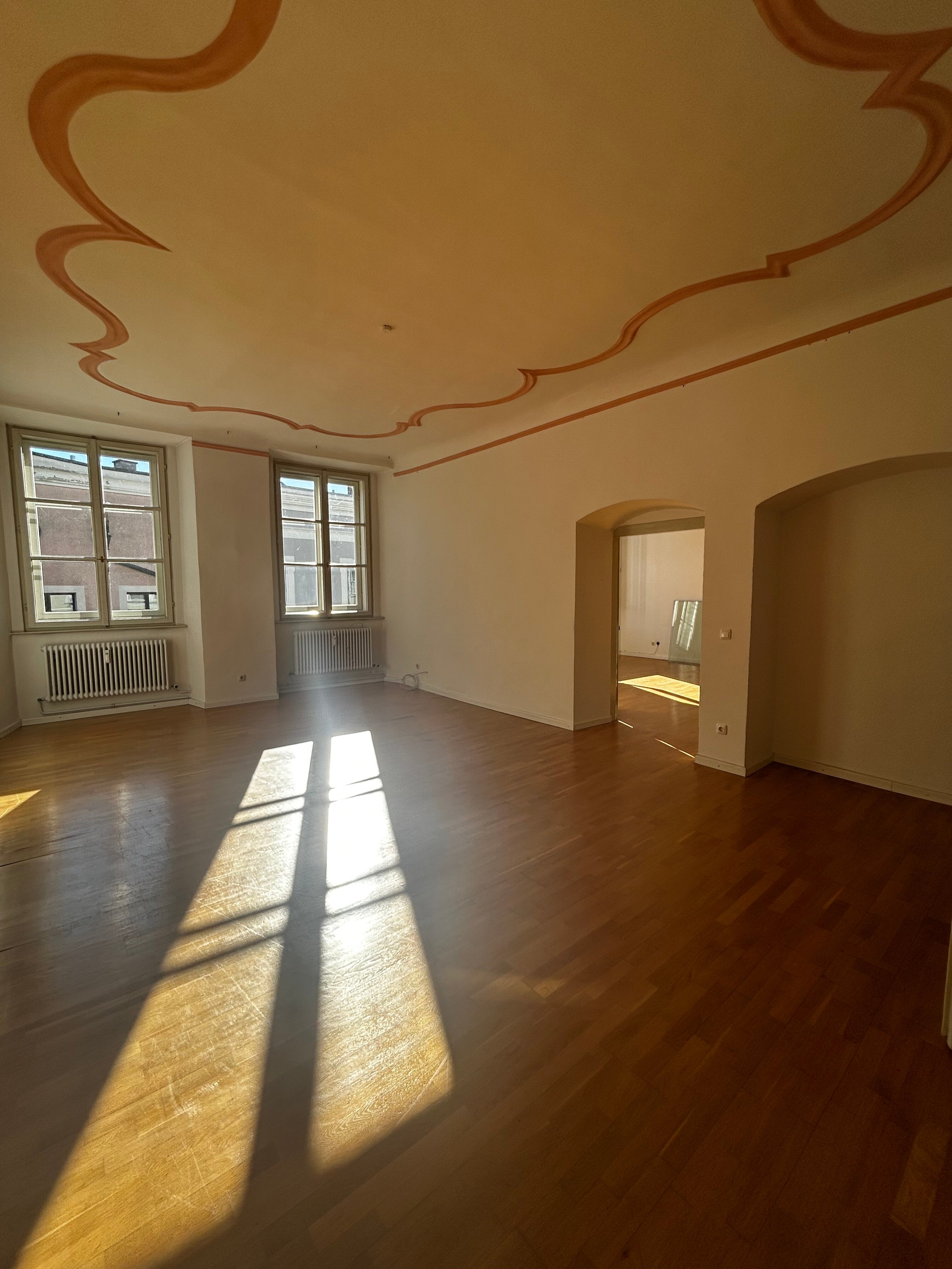 Studio zur Miete 700 € 3 Zimmer 168 m²<br/>Wohnfläche 3. UG<br/>Geschoss ab sofort<br/>Verfügbarkeit Schrottgasse Altstadt Passau 94032