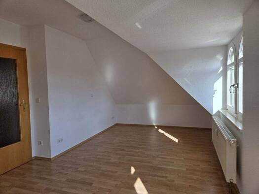 Wohnung zur Miete 315 € 2 Zimmer 43,9 m² 3. Geschoss Meißen 01662