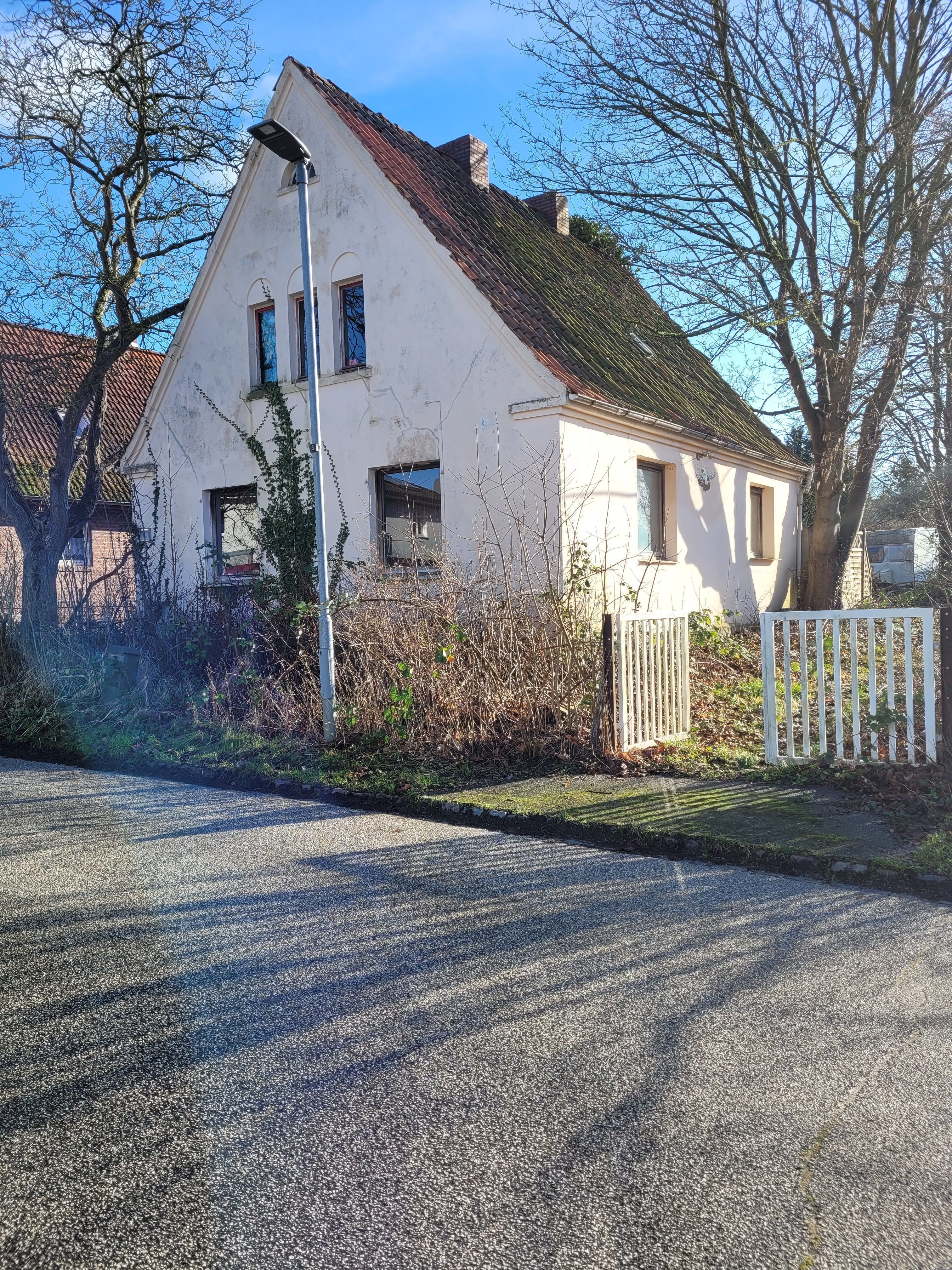 Grundstück zum Kauf 395.000 € 2.600 m²<br/>Grundstück vorhanden<br/>Baugenehmigung Dänischburg / Siems / Rangen- / Wallberg Lübeck 23569