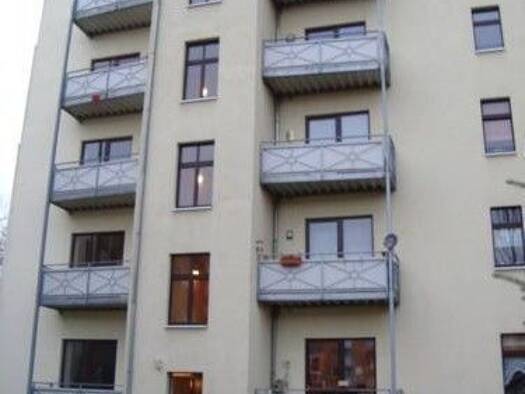 Wohnung zum Kauf 89.000 € 3 Zimmer 75,6 m² EG Schloßchemnitz Schloßchemnitz 09113