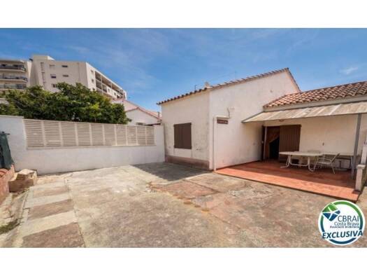 Villa zum Kauf 178.000 € 2 Zimmer 56 m² Roses 17480
