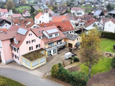 Haus zum Kauf 695.000 € 16 Zimmer 653,7 m² 1.907 m² Grundstück Schwanheim Schönbrunn 69436